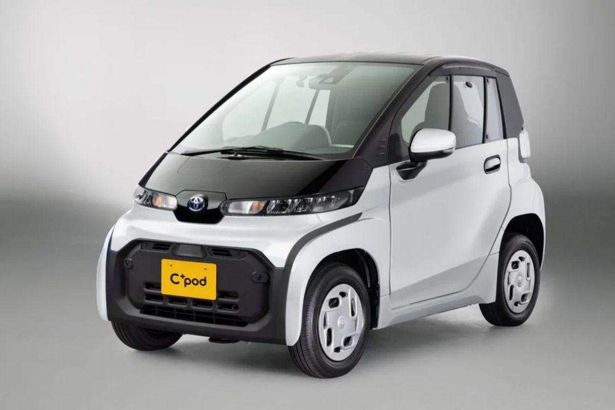 Mobil Listrik Kian Diminati di Jepang, Persaingan Tesla dan Toyota Semakin Sengit